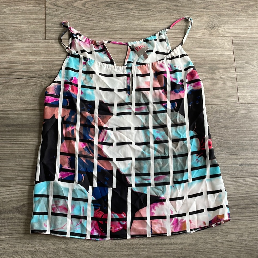 Colorful top